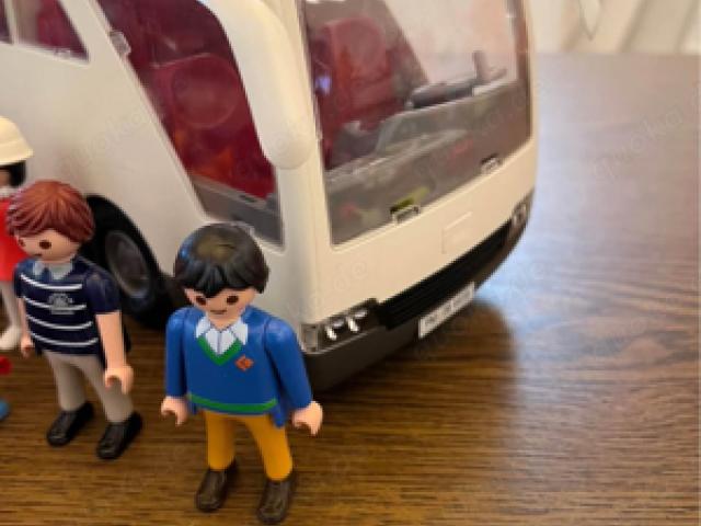 Playmobil Reisebus Bus mit viel Figuren - 1